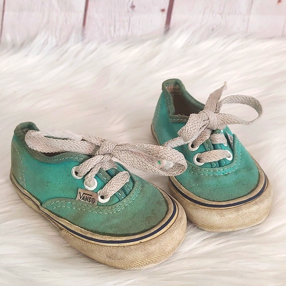 Vintage 90s Vans Classic Skateboarding California Lace Up Teal Sneakers Kids 4.5